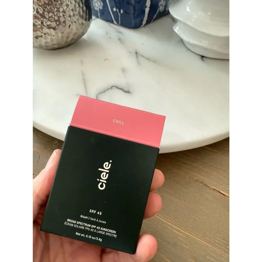 ciele flush & PROTECT SPF 45+ powder blush in Chill